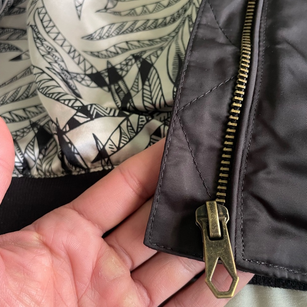 Volcom Bomber Jacket - Picture 10 of 13